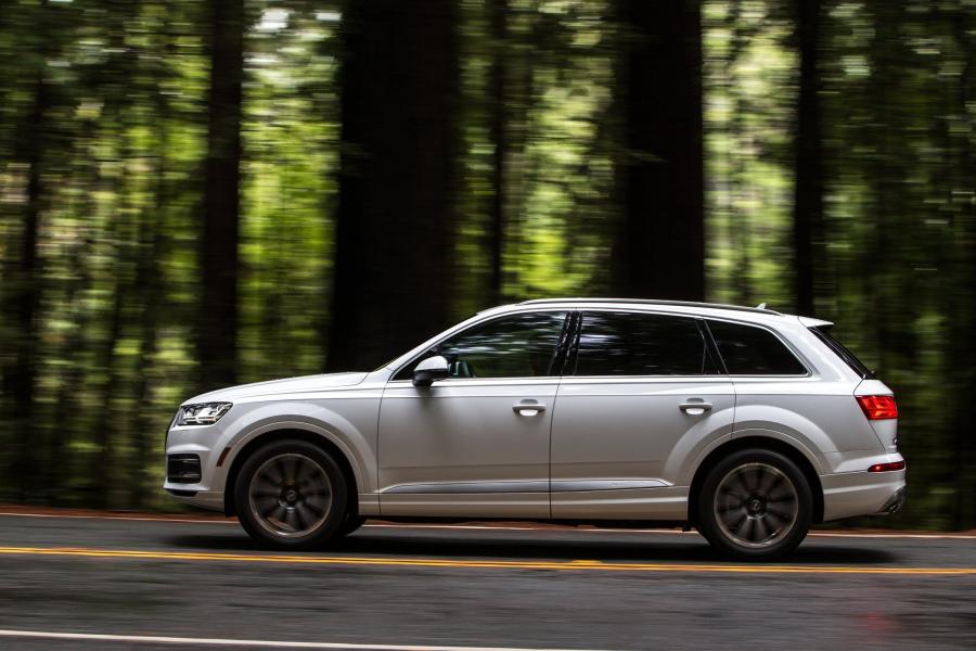  Audi Q7 TFSI Quattro (4M) 2016 года  (NA) (фото 31 из 40)